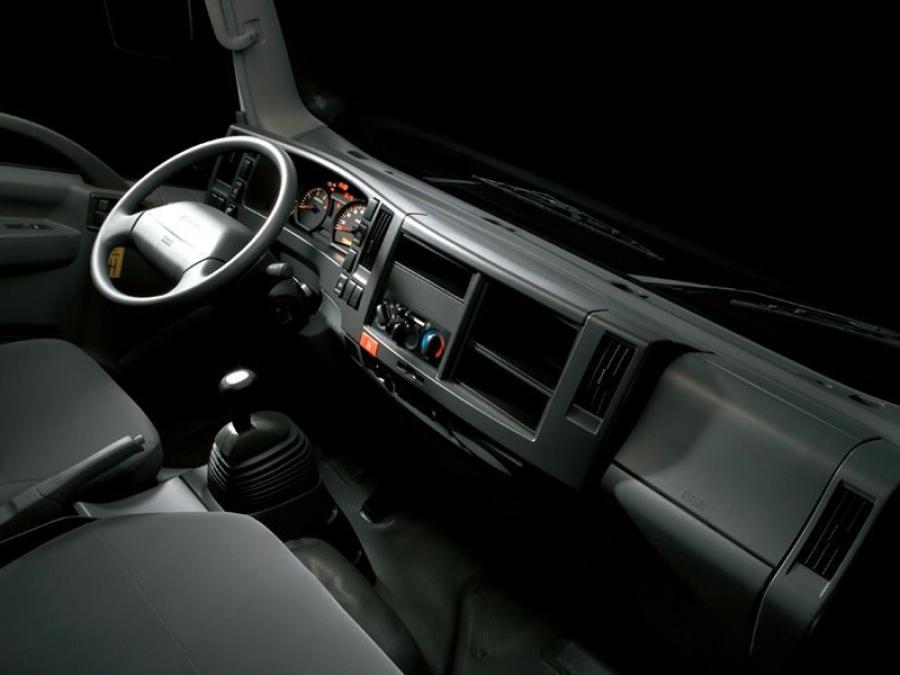 Isuzu NLR85 2008 года  (фото 5 из 6)